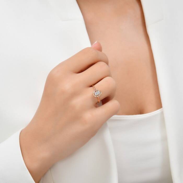 0,08 Karat Pırlanta Baget Yüzük - 4