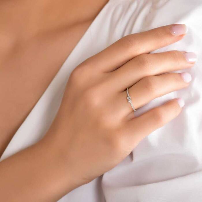 0,16 Karat Pırlanta Baget Yüzük - 4