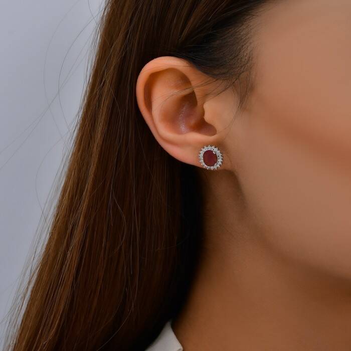 2,92 Karat Pırlanta Yakut Küpe - 3