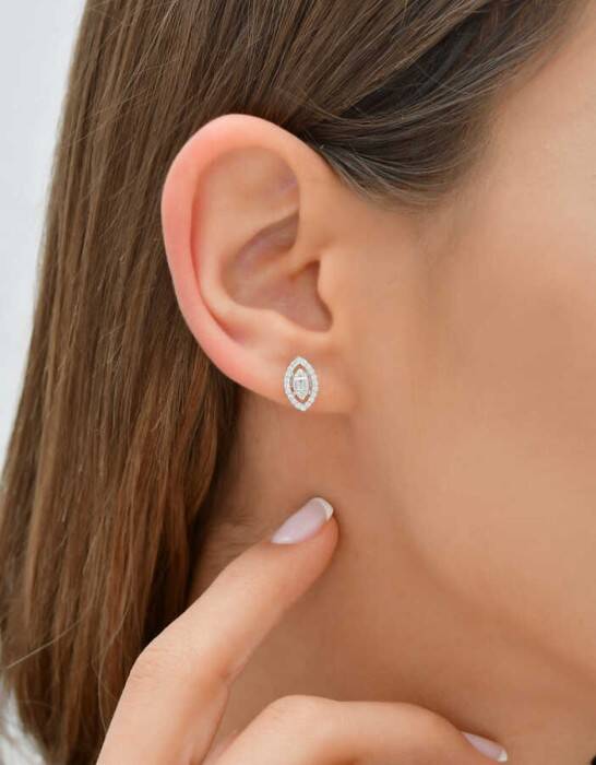 0,37 Karat Pırlanta Baget Küpe - 3