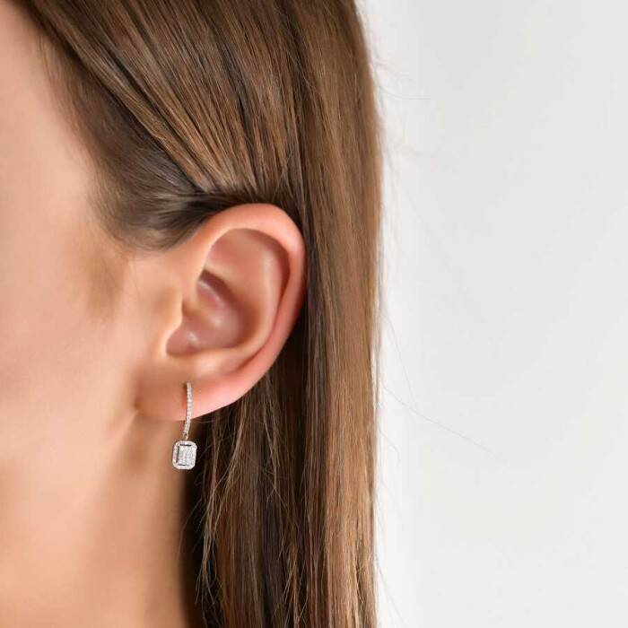 0,38 Karat Pırlanta Baget Küpe - 3