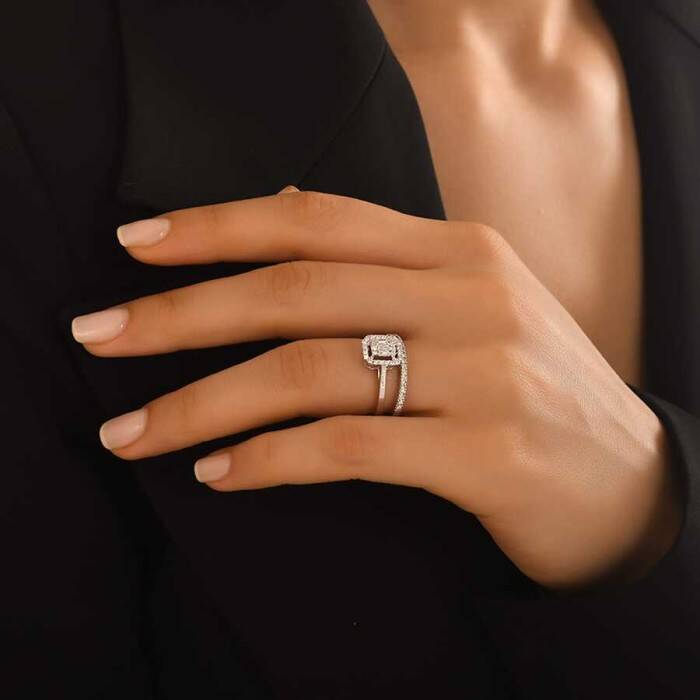 0,42 Karat Pırlanta Baget Yüzük - 1