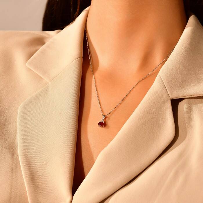 0,63 Karat Pırlantalı Yakut Kolye - 2