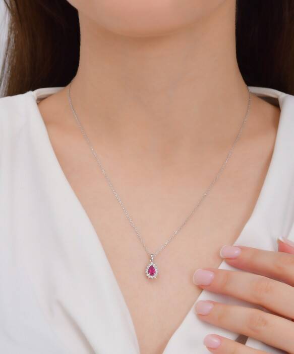 0,68 Karat Pırlanta Yakut Damla Kolye - 3