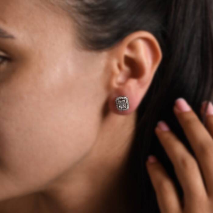 0,71 Karat Pırlanta Baget Küpe - 3