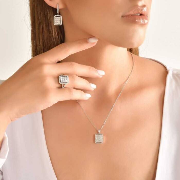 0,78 Karat Pırlanta Baget Kolye - 4