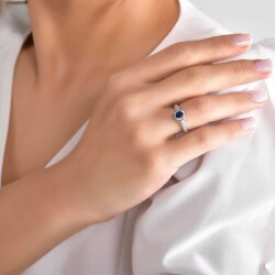 0,81 Karat Pırlantalı Safir Yüzük - 4
