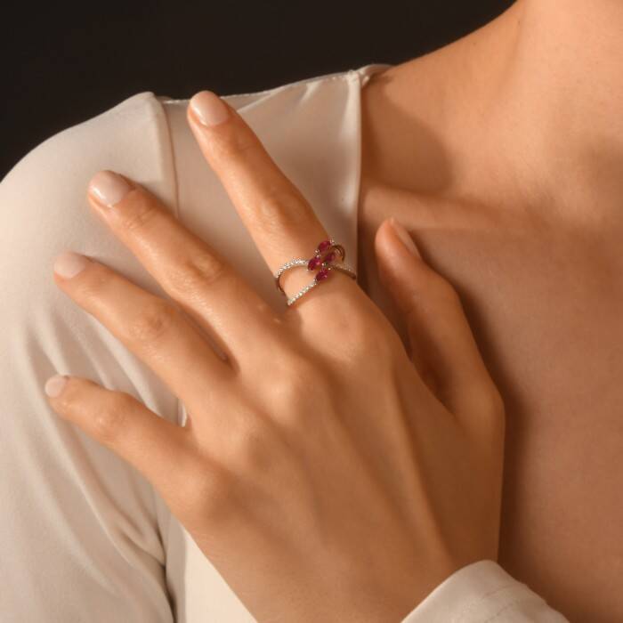 1,02 Karat Pırlanta Yakut Tasarım Yüzük - 3