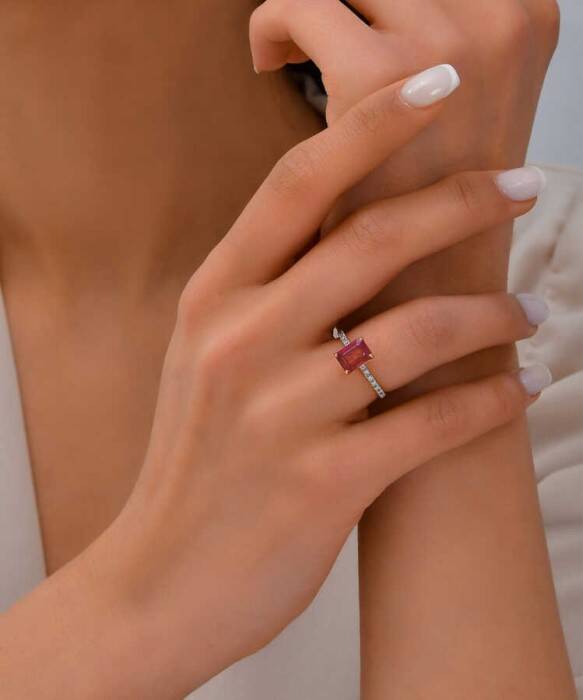 2,28 Karat Pırlanta Yakut Yüzük - 4